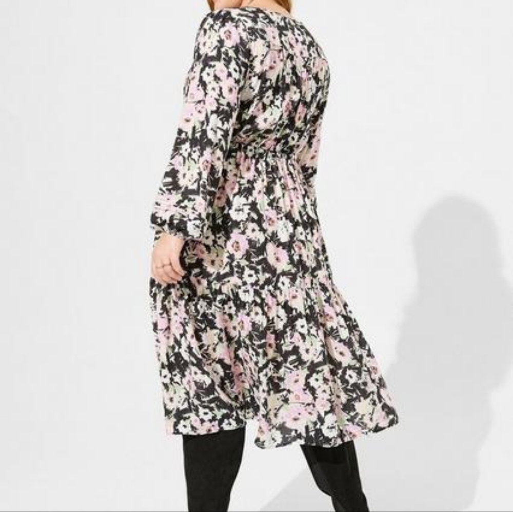 Torrid plus floral swiss dot long sleeves tiered midi dress, 3XL, black - Picture 3 of 12